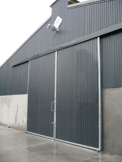 Industrial access system suitable for careful recovery and reuse